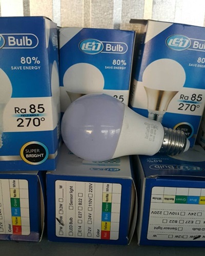 หลอดไฟโซล่าเซล Led DC 9W LED BULB แสงสีขาว